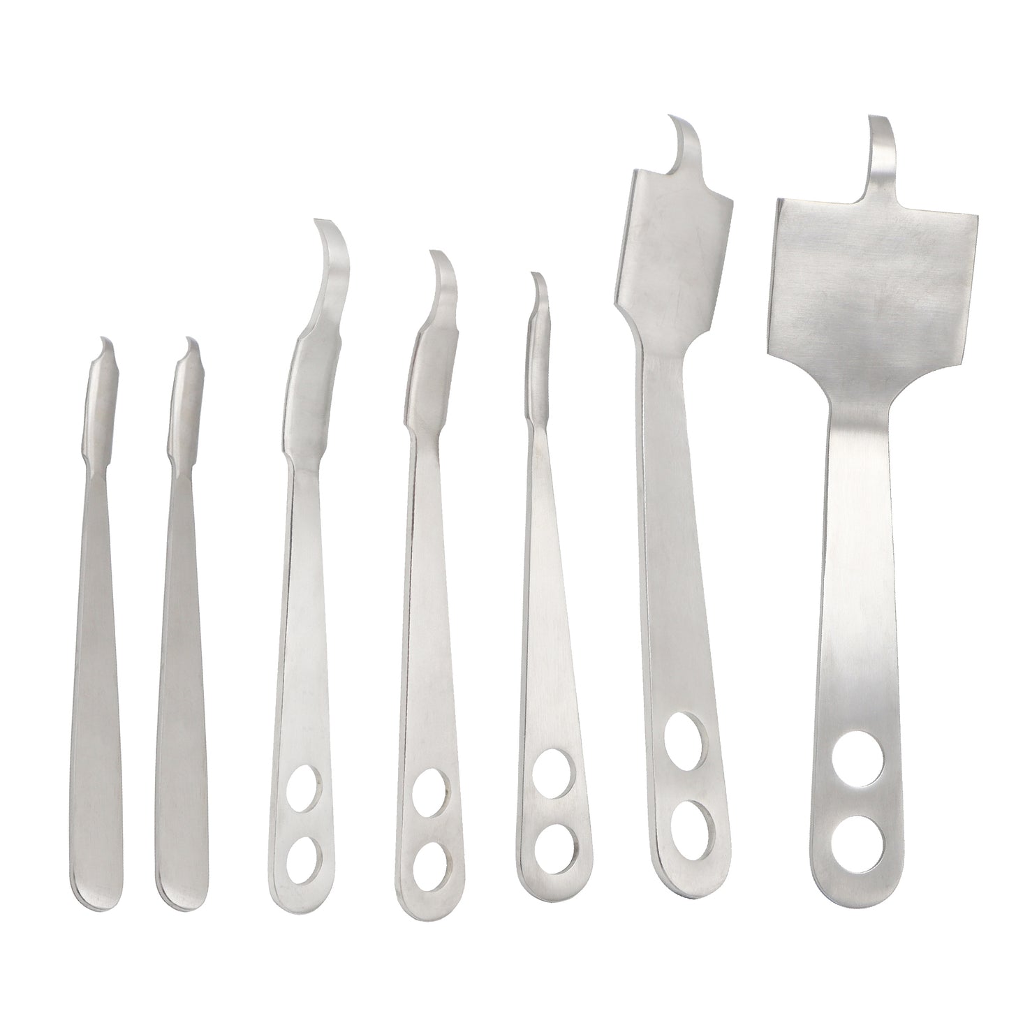 A 7-piece set of stainless steel Hohmann retractors and orthopedic bone levers of varying sizes, arranged horizontally in a line against a plain white background.