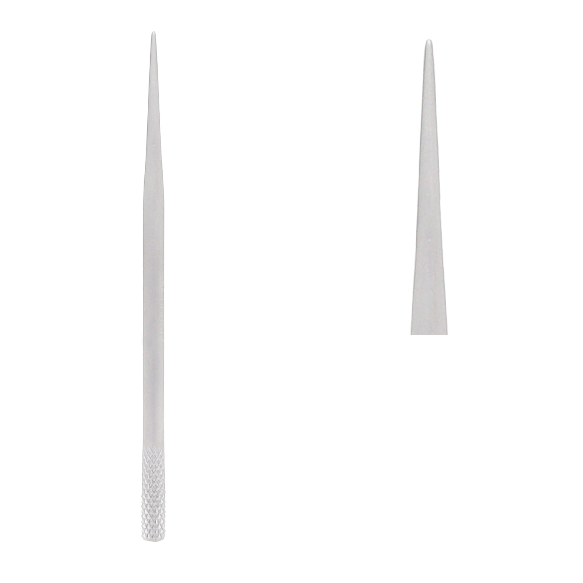 Close-up view of the Sichel-Wilder Lachrymal Dilator 0.70 mm Fig. 1 highlighting the precision tip used for lacrimal duct dilation in eye surgery.